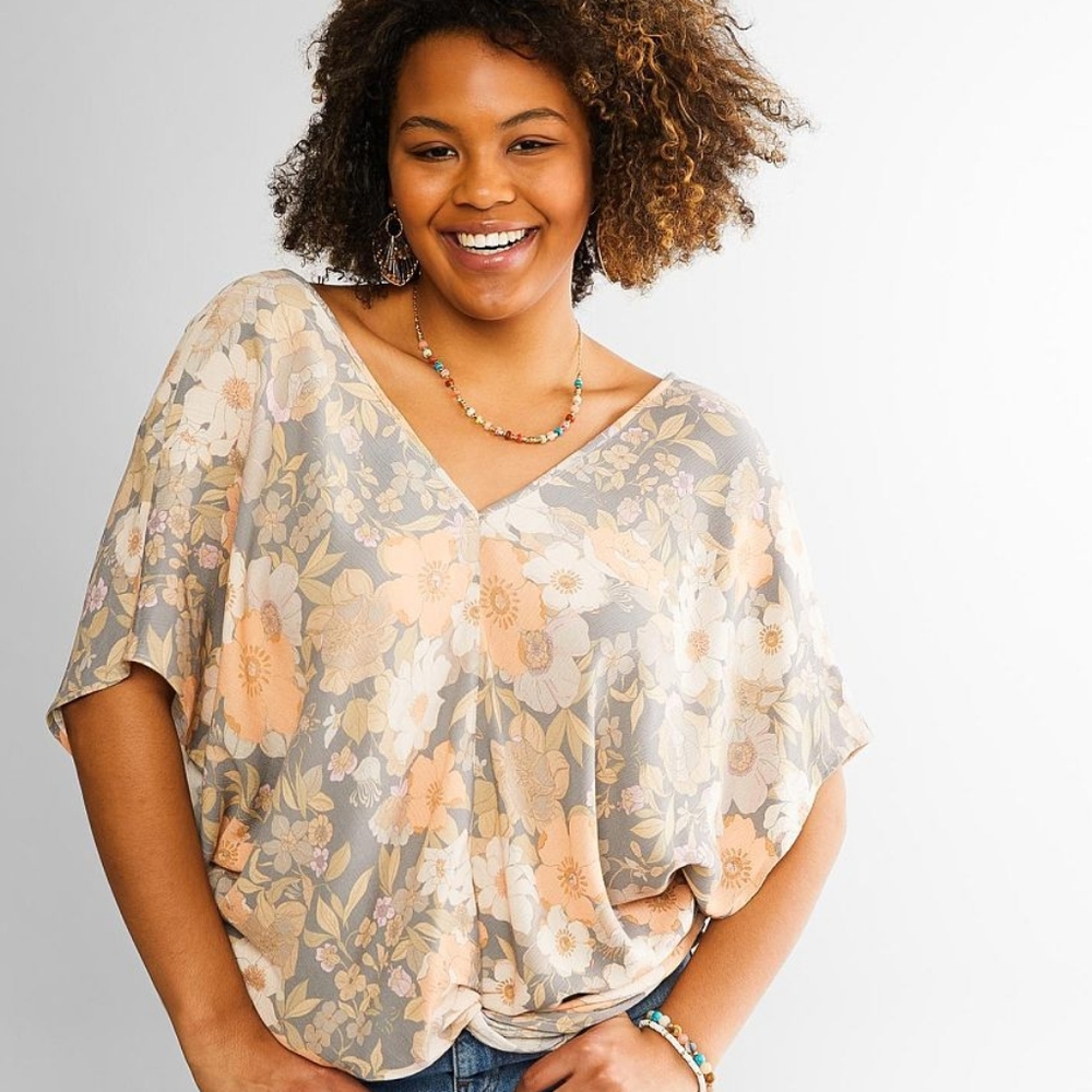 Reversible Daytrip Gauzy Soft Rayon Short Sleeve Scrunched Floral Top Size Small